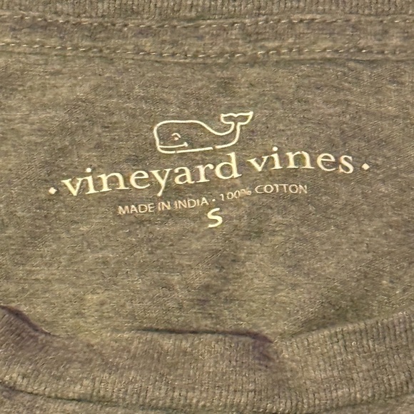 Gray Men's Vineyard T-Shirt with Pocket - Picture 2 of 6